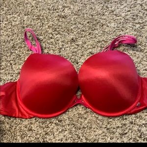 Victoria's secret push up bra 38 c